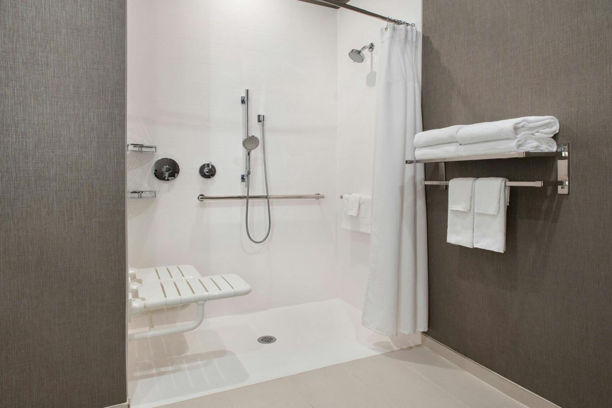 Springhill Suites By Marriott Philadelphia Willow Grove Esterno foto