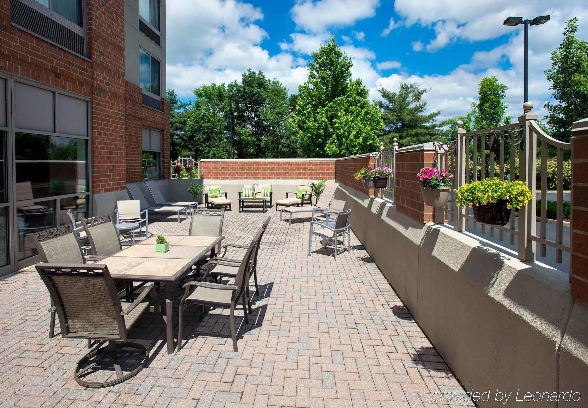 Springhill Suites By Marriott Philadelphia Willow Grove Esterno foto